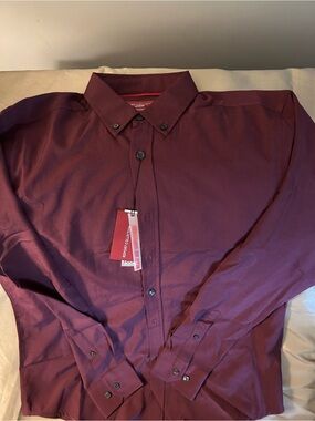 Report Collection Men's Button-Down Dress Shirt in Wine